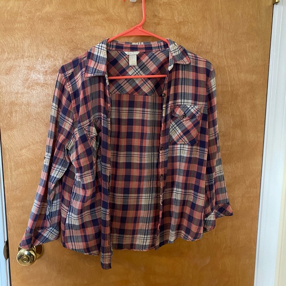 Forever 21 Tops - Plaid pink shirt